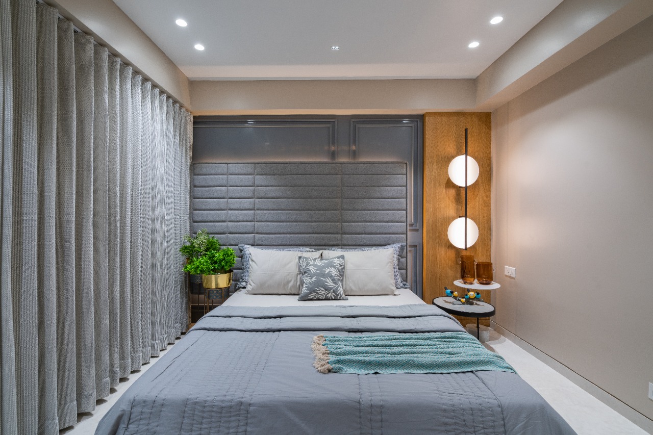 Samyak 49 Luxury Suite Orb Sconces